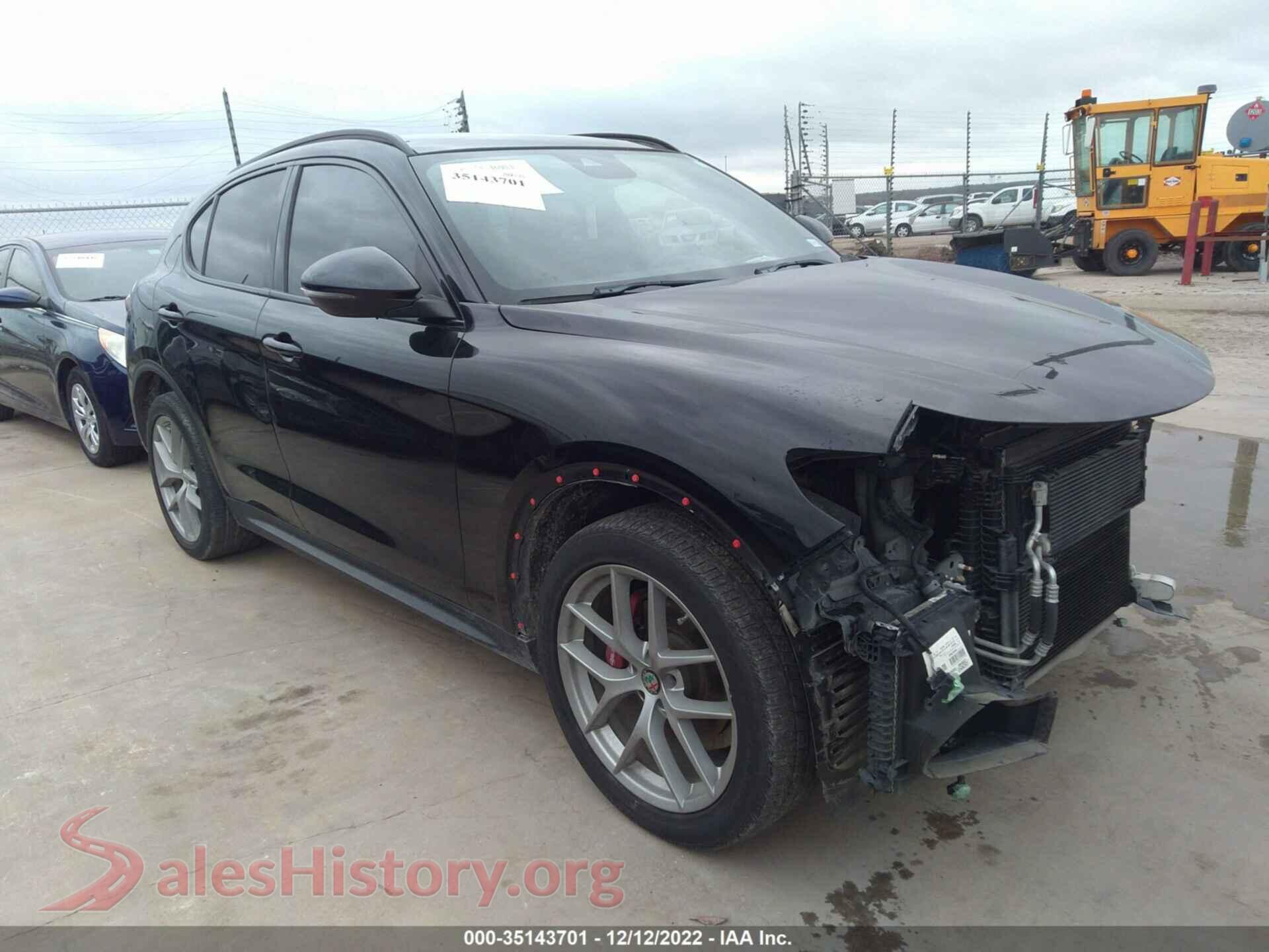 2018 ALFA ROMEO STELVIO — VIN ZASFAKNN2J7B89421