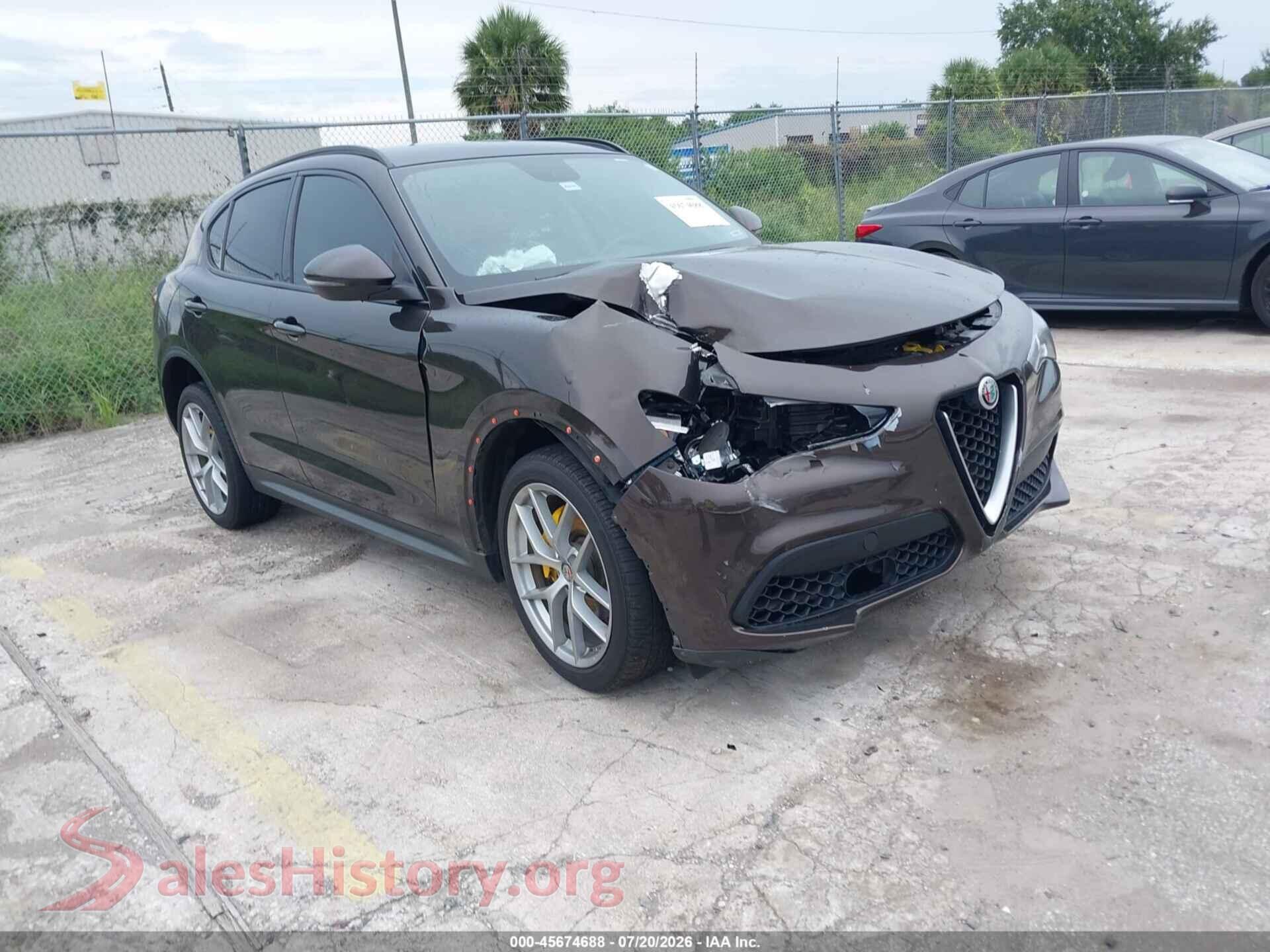 2018 ALFA ROMEO STELVIO — VIN ZASFAKPN0J7B71240