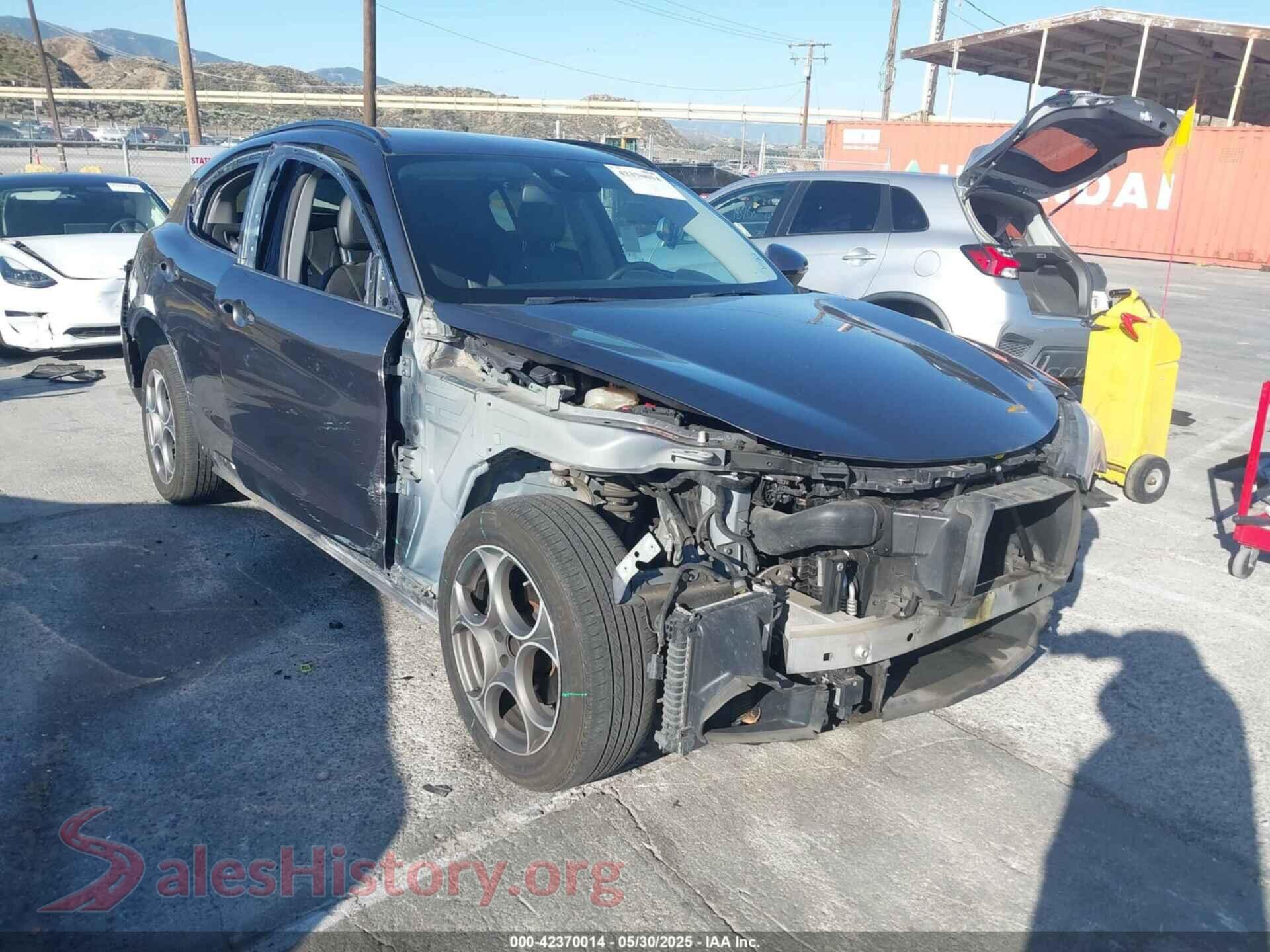 2018 ALFA ROMEO STELVIO — VIN ZASFAKPN3J7B67750