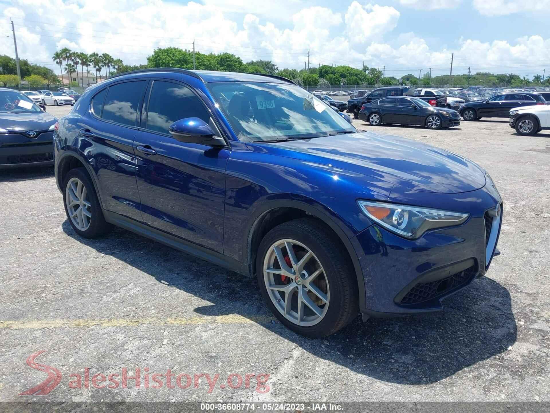 2018 ALFA ROMEO STELVIO — VIN ZASFAKPN9J7B81717