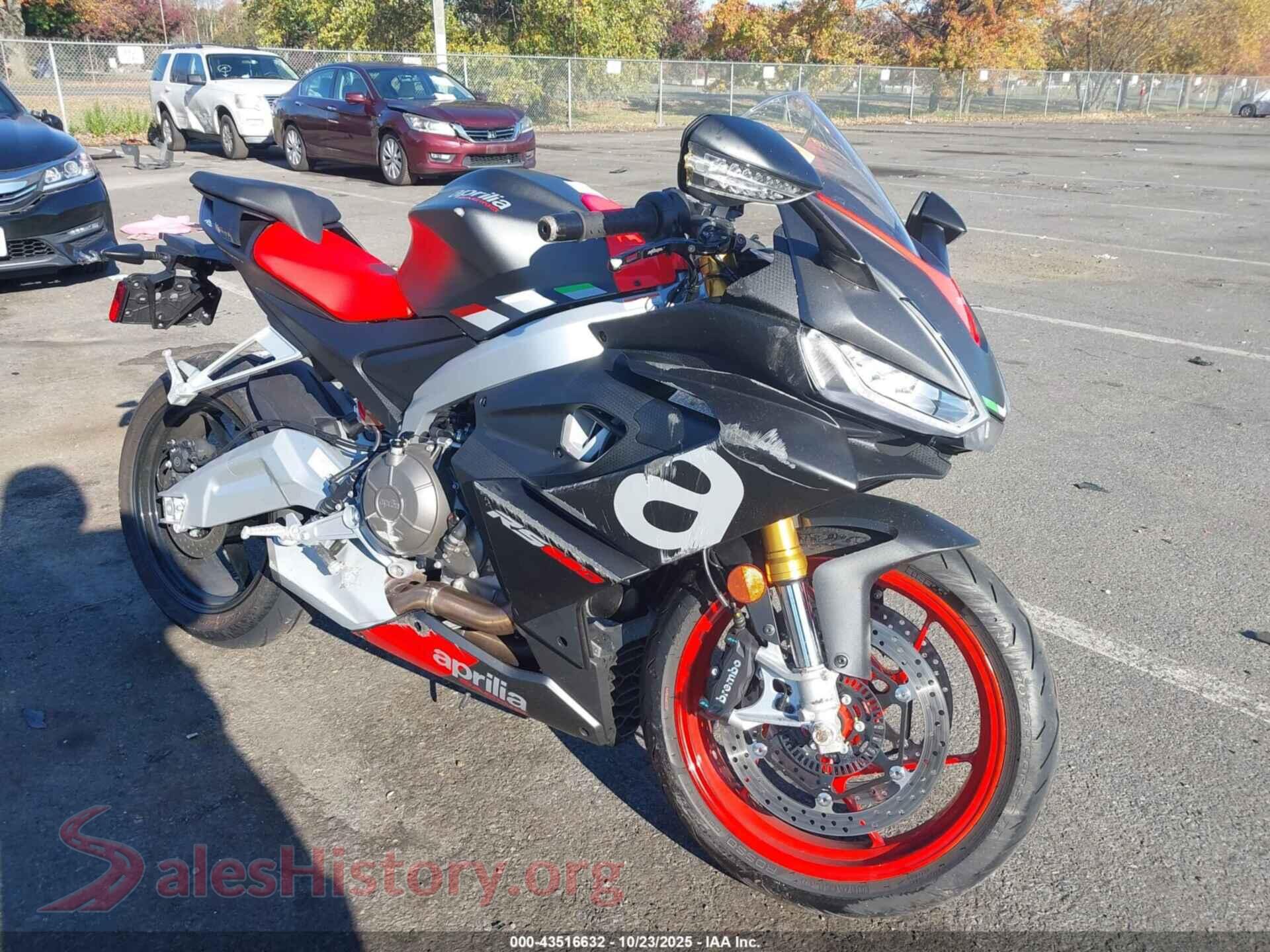 2022 APRILIA RS — VIN ZD4KSUG06NS000584